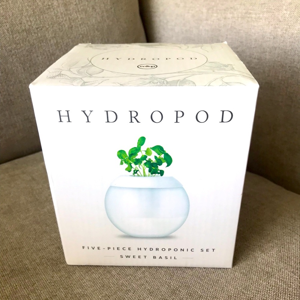 Hydropod 5-piece sweet basil set with frosted glass water receptacle new in box